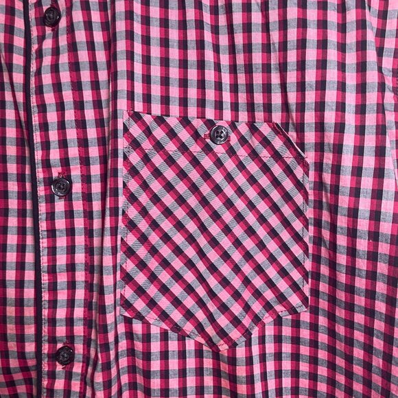 Men's 2XL Marc Ecko Red & Black Plaid Long Sleeve Button Down Shirt - Picture 3 of 6